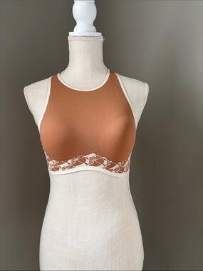 PINK Victoria Secrets Women’s High-Neck Tan Seamless Sports Bra XS
